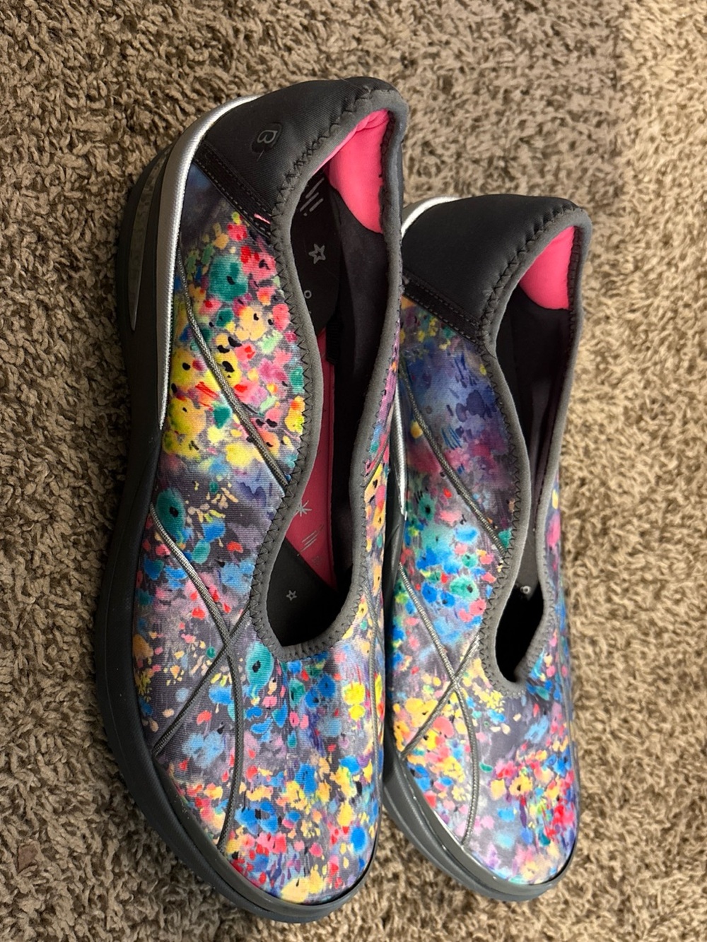 Women's Multicolor Floral Slip-On Comfort Shoes Bzees 10W